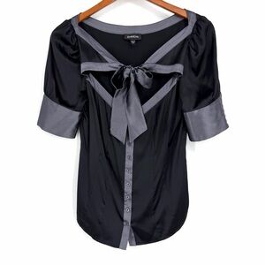 ✨Y2K 2000s Bebe Black Gray Silk Bow Tie Button Front Blouse Contrast Dark Goth